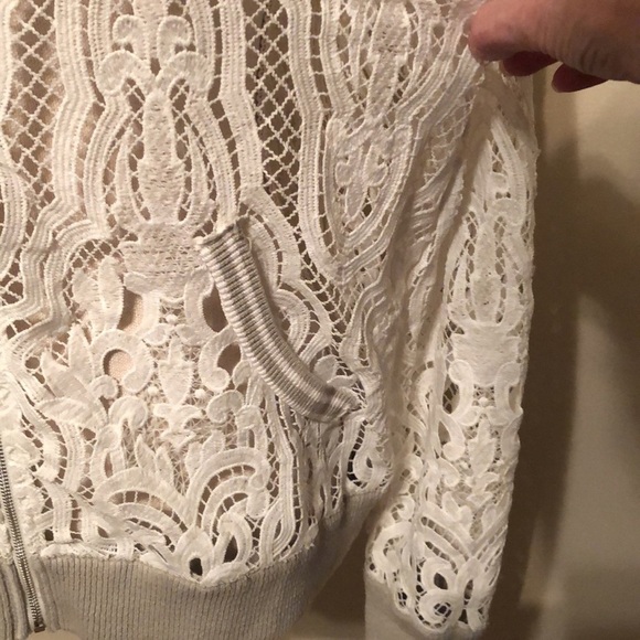 Rebecca Elliot white lace bomber jacket. Sz medium - Picture 5 of 8